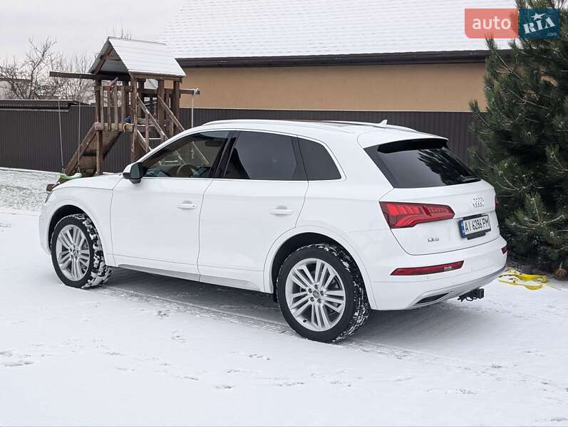 Позашляховик / Кросовер Audi Q5 2019 в Борисполі