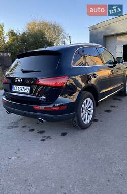 Позашляховик / Кросовер Audi Q5 2014 в 