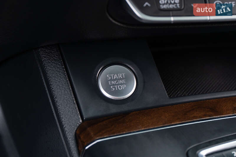 Внедорожник / Кроссовер Audi Q5 2018 в Самборе фото 22 Внедорожник / Кроссовер Audi Q5 2018 в Самборе