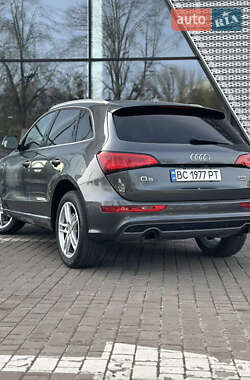 Внедорожник / Кроссовер Audi Q5 2016 в 