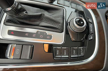 Внедорожник / Кроссовер Audi Q5 2010 в 