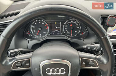 Внедорожник / Кроссовер Audi Q5 2010 в 