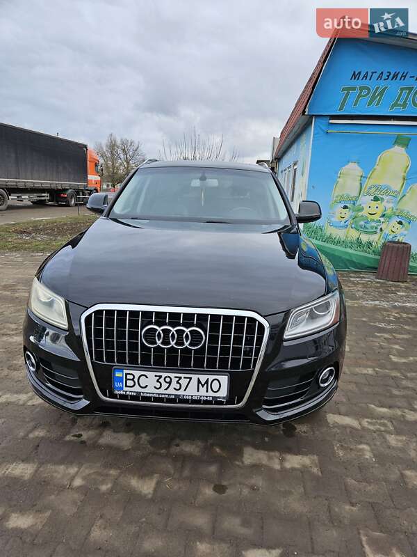 Внедорожник / Кроссовер Audi Q5 2015 в Теофиполе