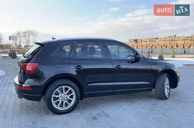 Позашляховик / Кросовер Audi Q5 2010 в Чернівцях