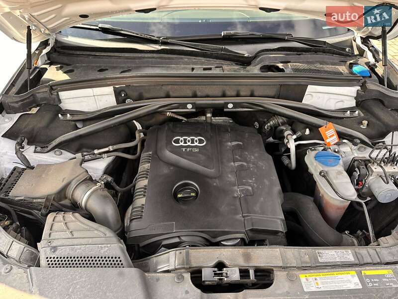 Внедорожник / Кроссовер Audi Q5 2015 в Хмельницком
