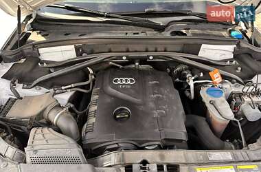 Внедорожник / Кроссовер Audi Q5 2015 в 