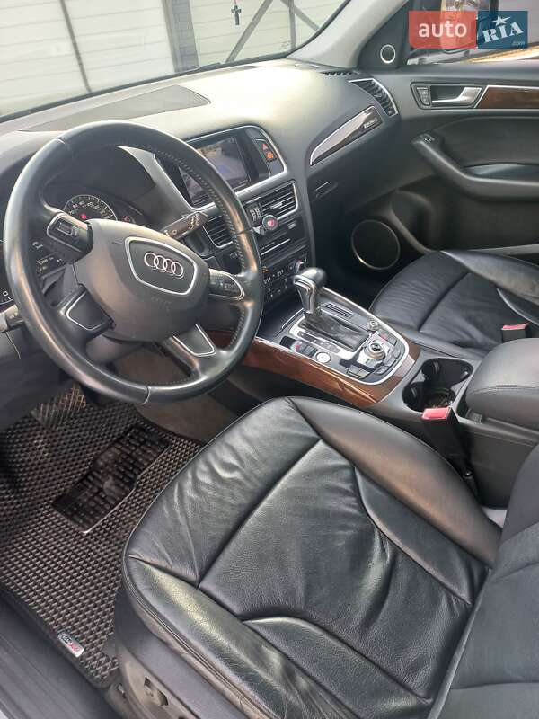 Позашляховик / Кросовер Audi Q5 2015 в Львові фото 2 Позашляховик / Кросовер Audi Q5 2015 в Львові