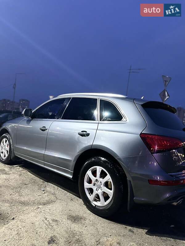 Внедорожник / Кроссовер Audi Q5 2015 в Киеве