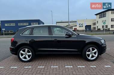 Внедорожник / Кроссовер Audi Q5 2012 в 