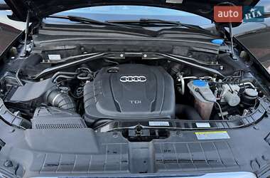 Внедорожник / Кроссовер Audi Q5 2012 в 