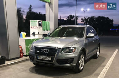 Внедорожник / Кроссовер Audi Q5 2010 в Каменец-Подольском