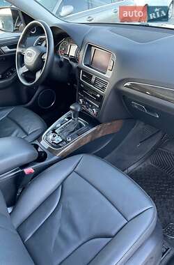 Внедорожник / Кроссовер Audi Q5 2013 в 