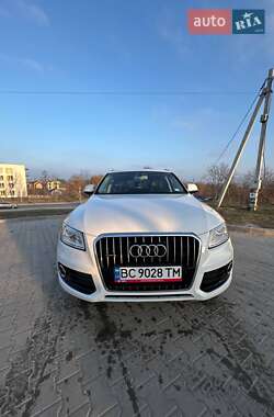 Внедорожник / Кроссовер Audi Q5 2016 в 