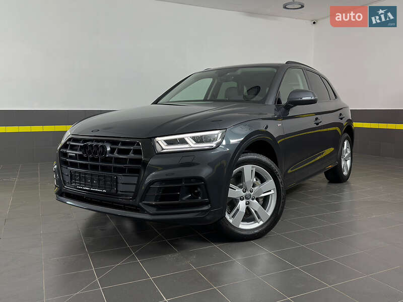 Внедорожник / Кроссовер Audi Q5 2019 в Казатине