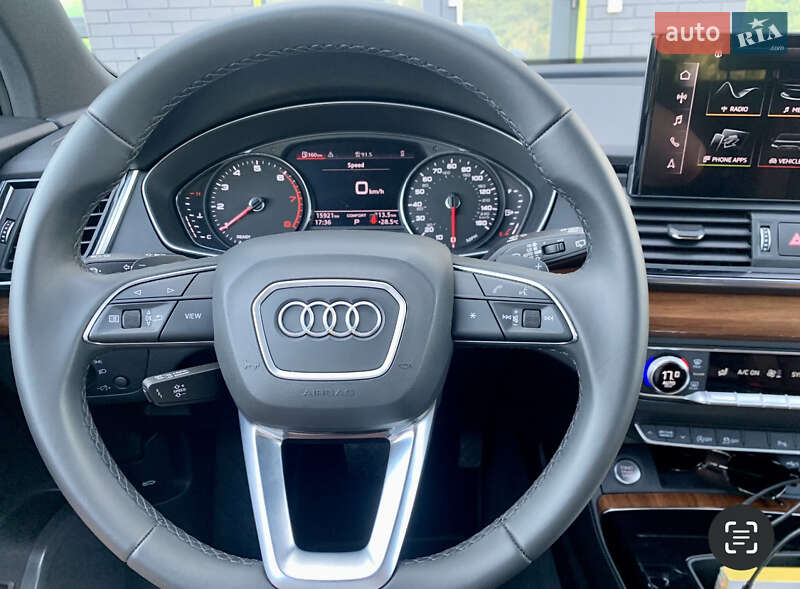 Внедорожник / Кроссовер Audi Q5 2021 в Львове