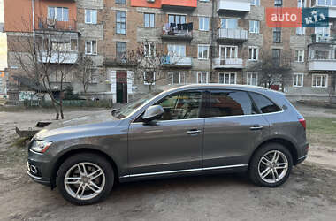 Внедорожник / Кроссовер Audi Q5 2014 в Сосновке