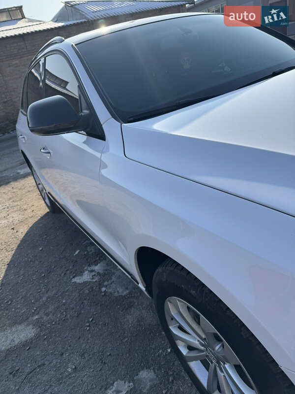 Внедорожник / Кроссовер Audi Q5 2014 в Александрие