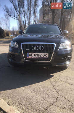 Внедорожник / Кроссовер Audi Q5 2011 в 