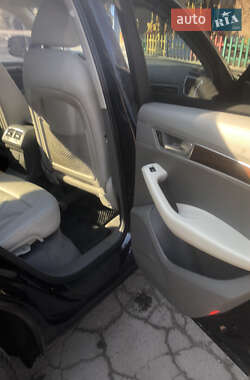 Внедорожник / Кроссовер Audi Q5 2011 в 