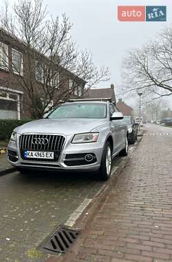 Внедорожник / Кроссовер Audi Q5 2015 в 