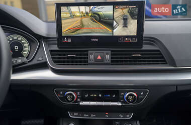 Внедорожник / Кроссовер Audi Q5 2021 в 