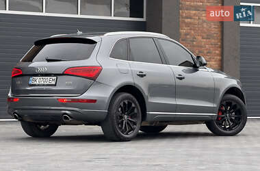 Внедорожник / Кроссовер Audi Q5 2015 в 