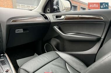 Внедорожник / Кроссовер Audi Q5 2015 в 