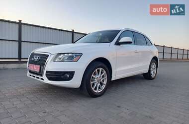 Позашляховик / Кросовер Audi Q5 2011 в Луцьку