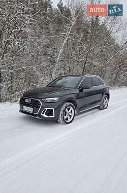 Внедорожник / Кроссовер Audi Q5 2021 в Прилуках