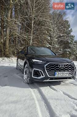 Внедорожник / Кроссовер Audi Q5 2021 в Прилуках