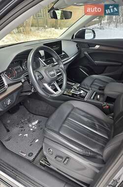 Внедорожник / Кроссовер Audi Q5 2021 в Прилуках