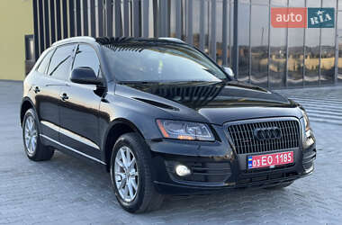 Внедорожник / Кроссовер Audi Q5 2010 в Черновцах