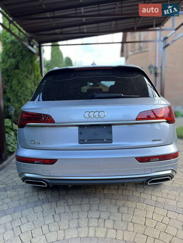 Позашляховик / Кросовер Audi Q5 2022 в Сумах