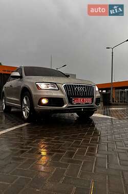 Внедорожник / Кроссовер Audi Q5 2015 в Днепре