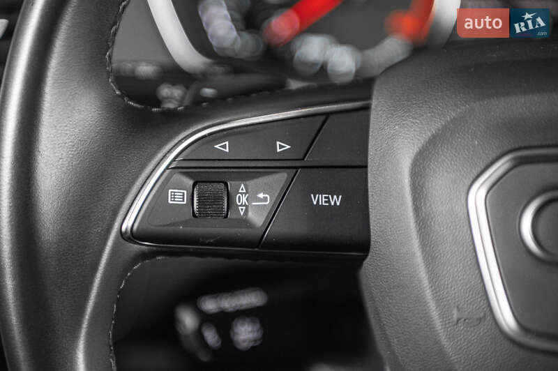 Внедорожник / Кроссовер Audi Q5 2021 в Одессе