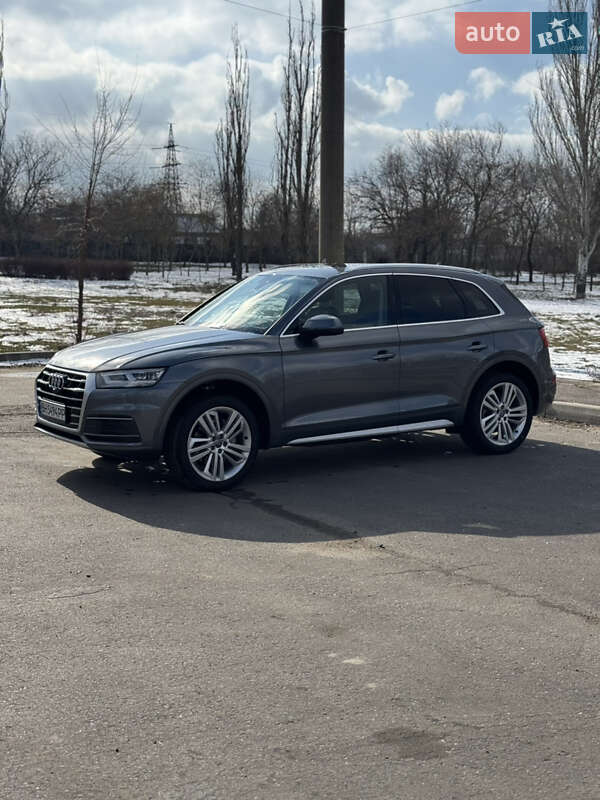 Внедорожник / Кроссовер Audi Q5 2018 в Измаиле