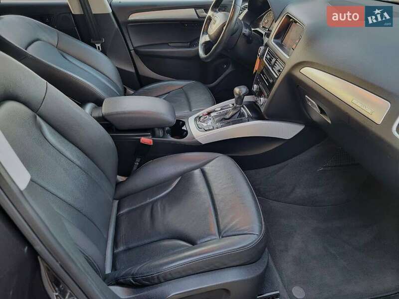 Внедорожник / Кроссовер Audi Q5 2016 в Львове