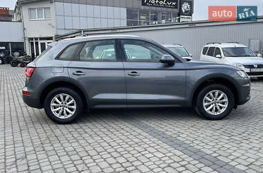 Внедорожник / Кроссовер Audi Q5 2019 в 