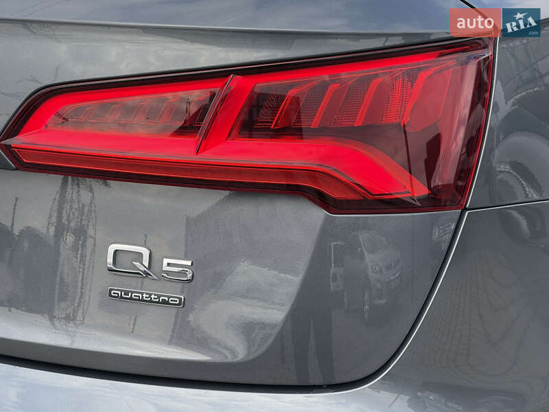 Внедорожник / Кроссовер Audi Q5 2019 в Мукачево