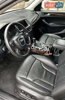 Внедорожник / Кроссовер Audi Q5 2012 в 