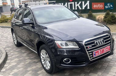 Позашляховик / Кросовер Audi Q5 2015 в 