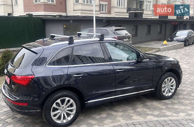 Позашляховик / Кросовер Audi Q5 2015 в 