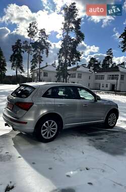 Внедорожник / Кроссовер Audi Q5 2015 в Ахтырке