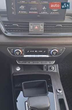 Внедорожник / Кроссовер Audi Q5 2020 в 