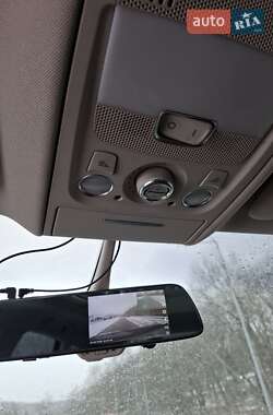 Внедорожник / Кроссовер Audi Q5 2011 в 
