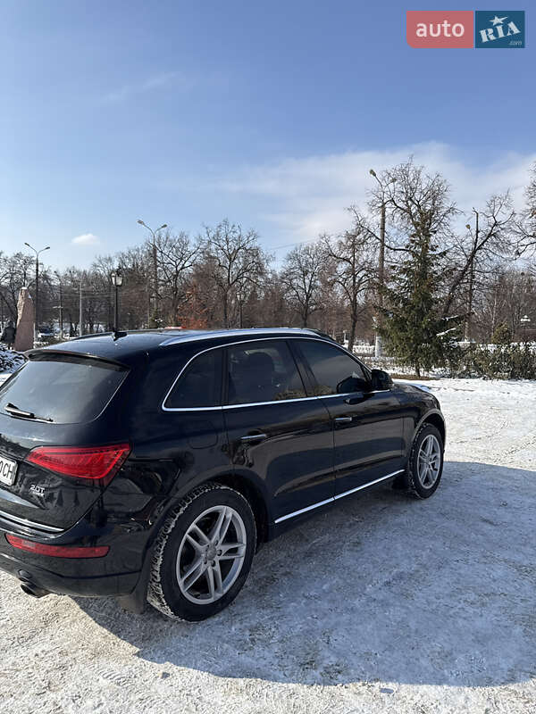 Внедорожник / Кроссовер Audi Q5 2016 в Сумах