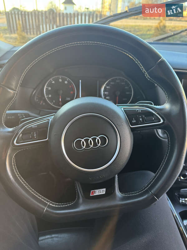 Внедорожник / Кроссовер Audi Q5 2011 в Коростене