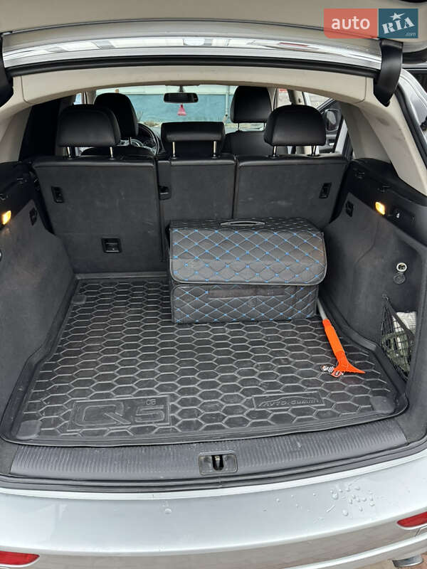 Внедорожник / Кроссовер Audi Q5 2011 в Коростене