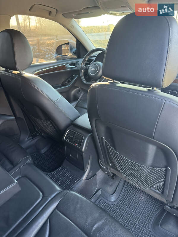 Внедорожник / Кроссовер Audi Q5 2011 в Коростене