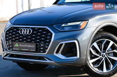 Внедорожник / Кроссовер Audi Q5 2022 в 